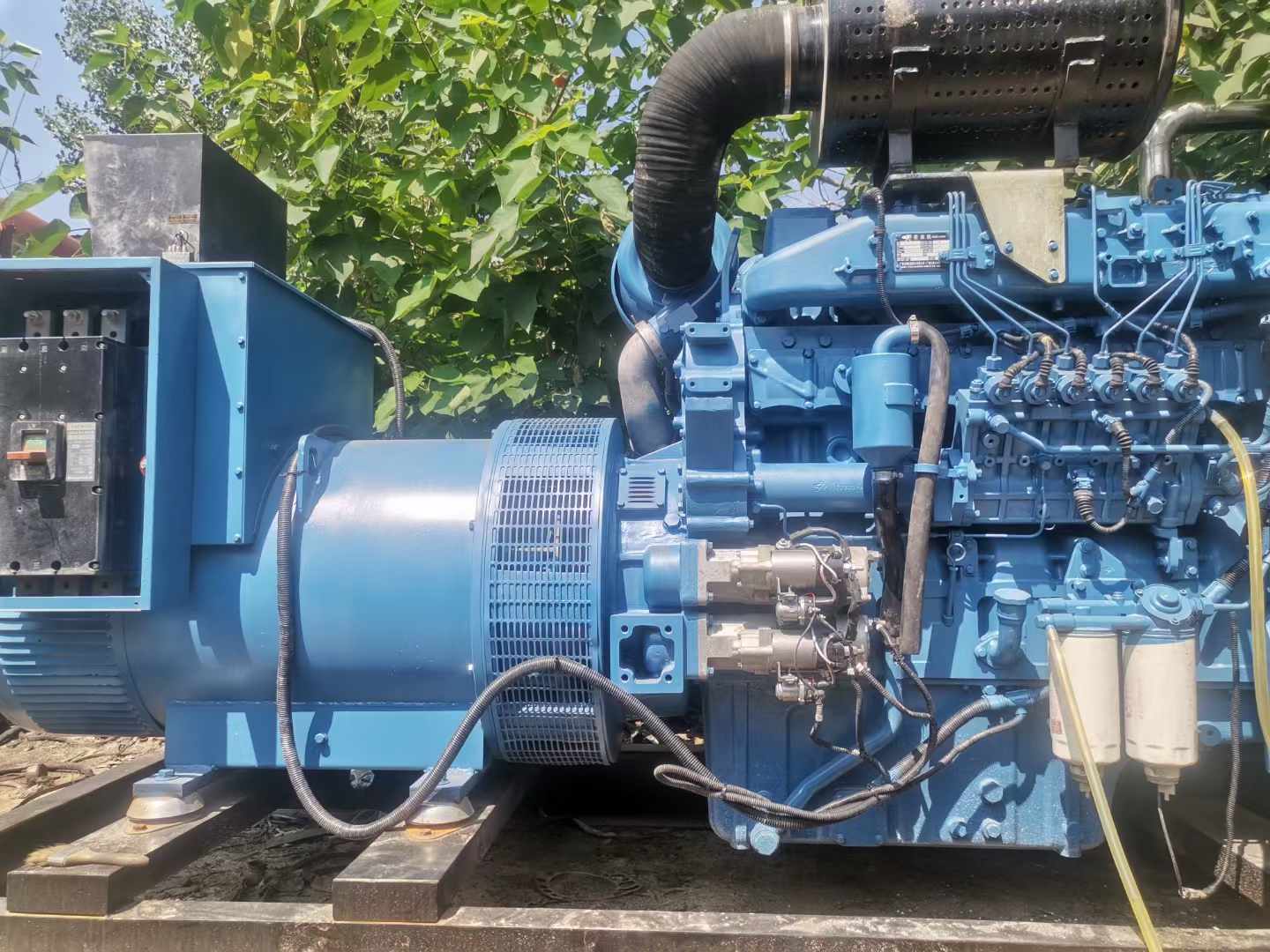 尼木详细说明降低 800kW 柴油发电机输出电流波动的方法